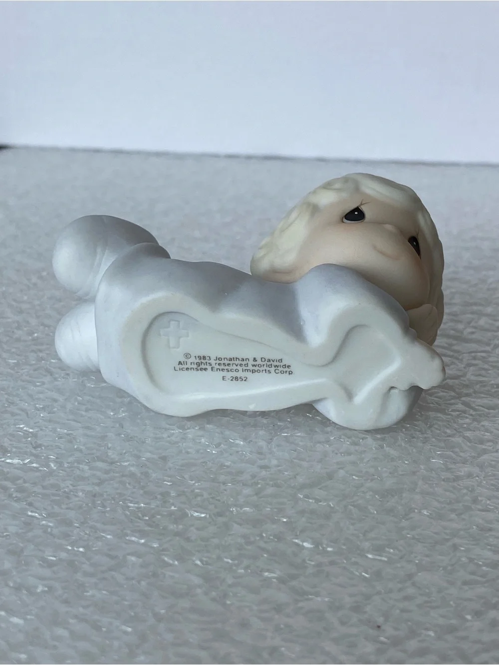 Vintage 1983 Precious Moments E-2852/F Baby Figurine 